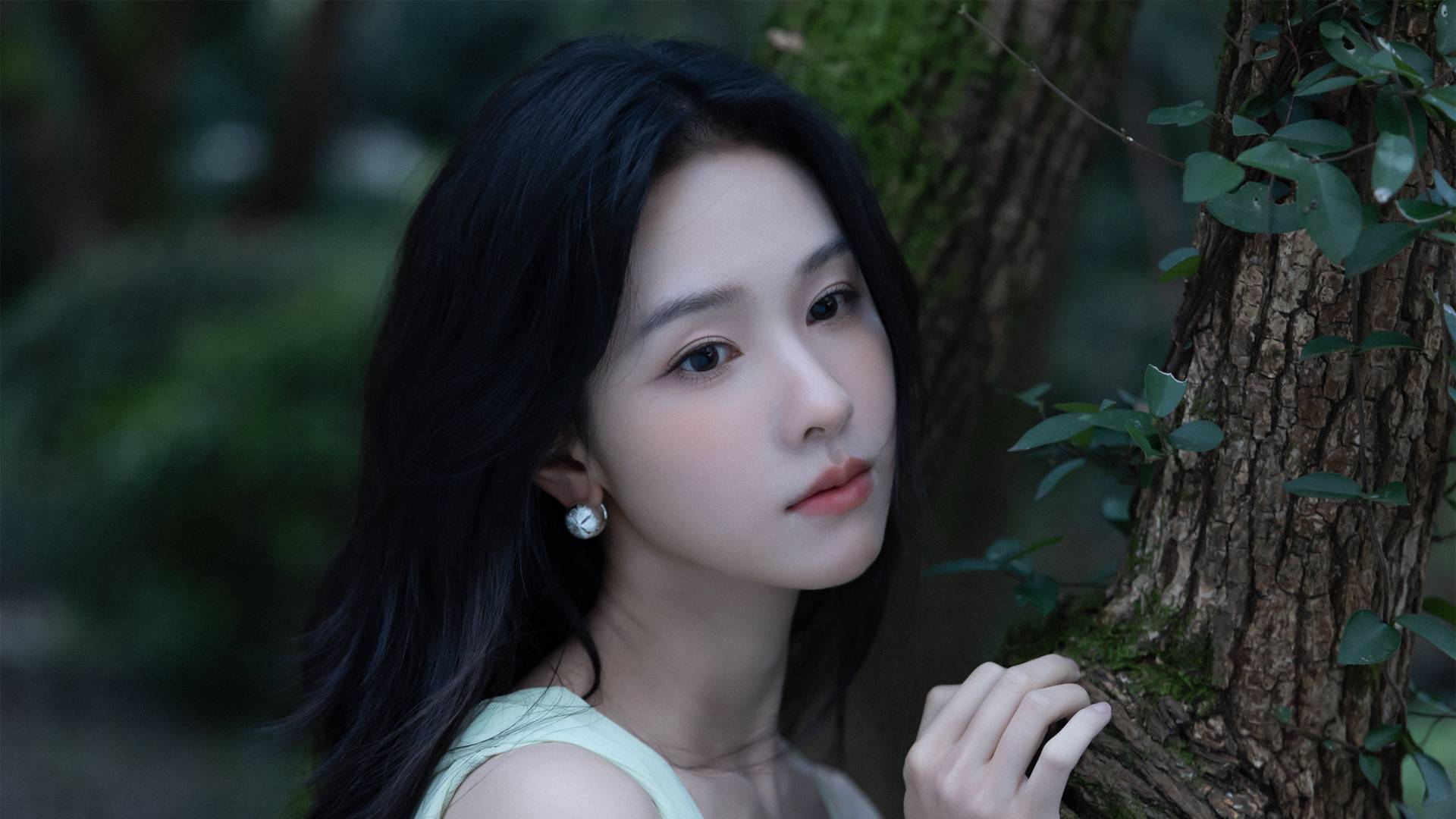森林系美女陈都灵