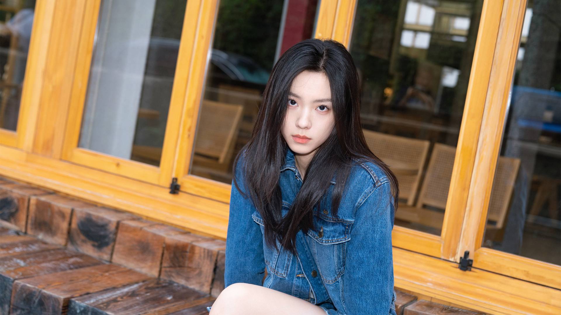 清纯可爱的气质美女庄达菲