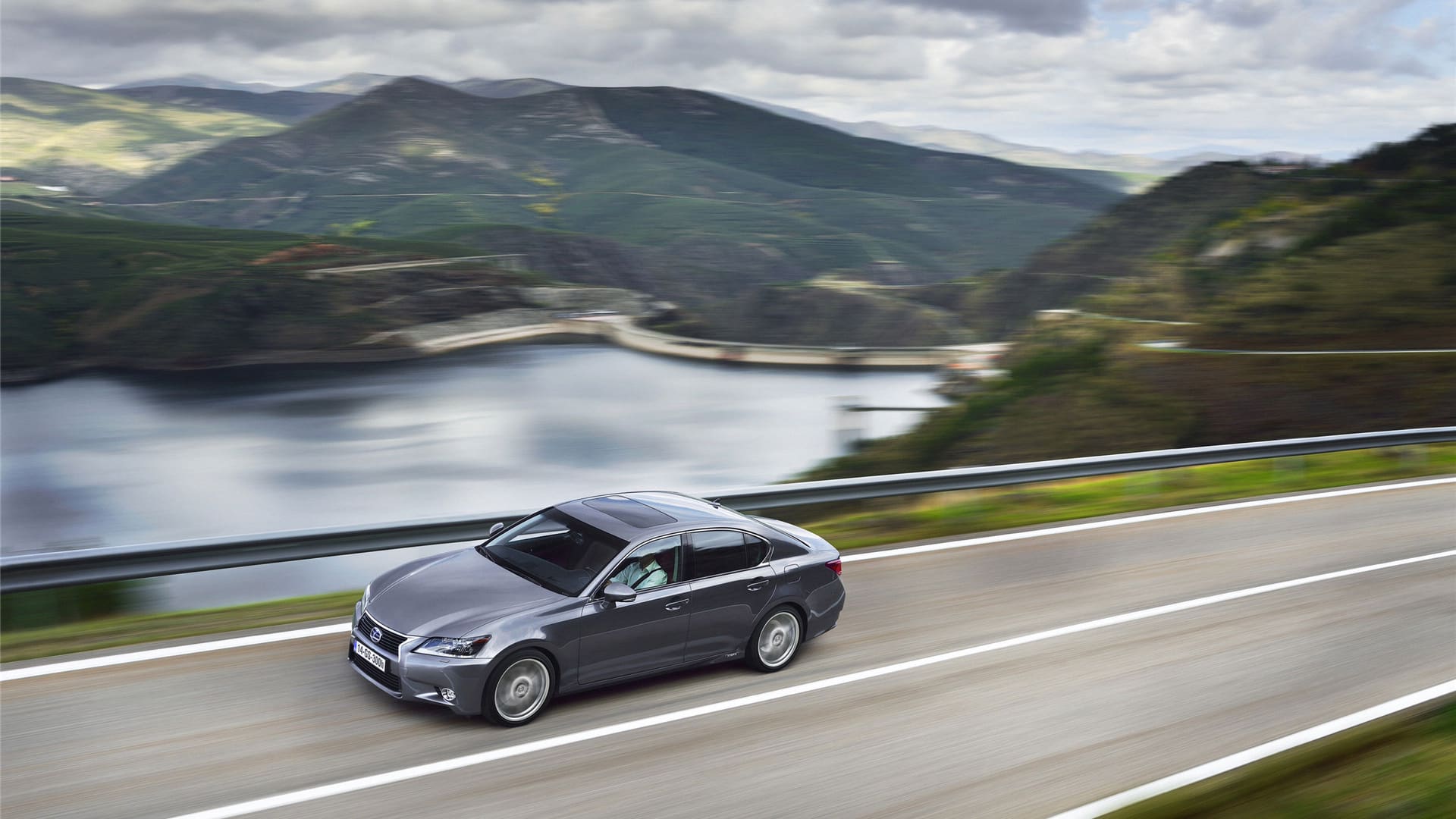 2014款雷克萨斯GS轿车超高清壁纸（3）