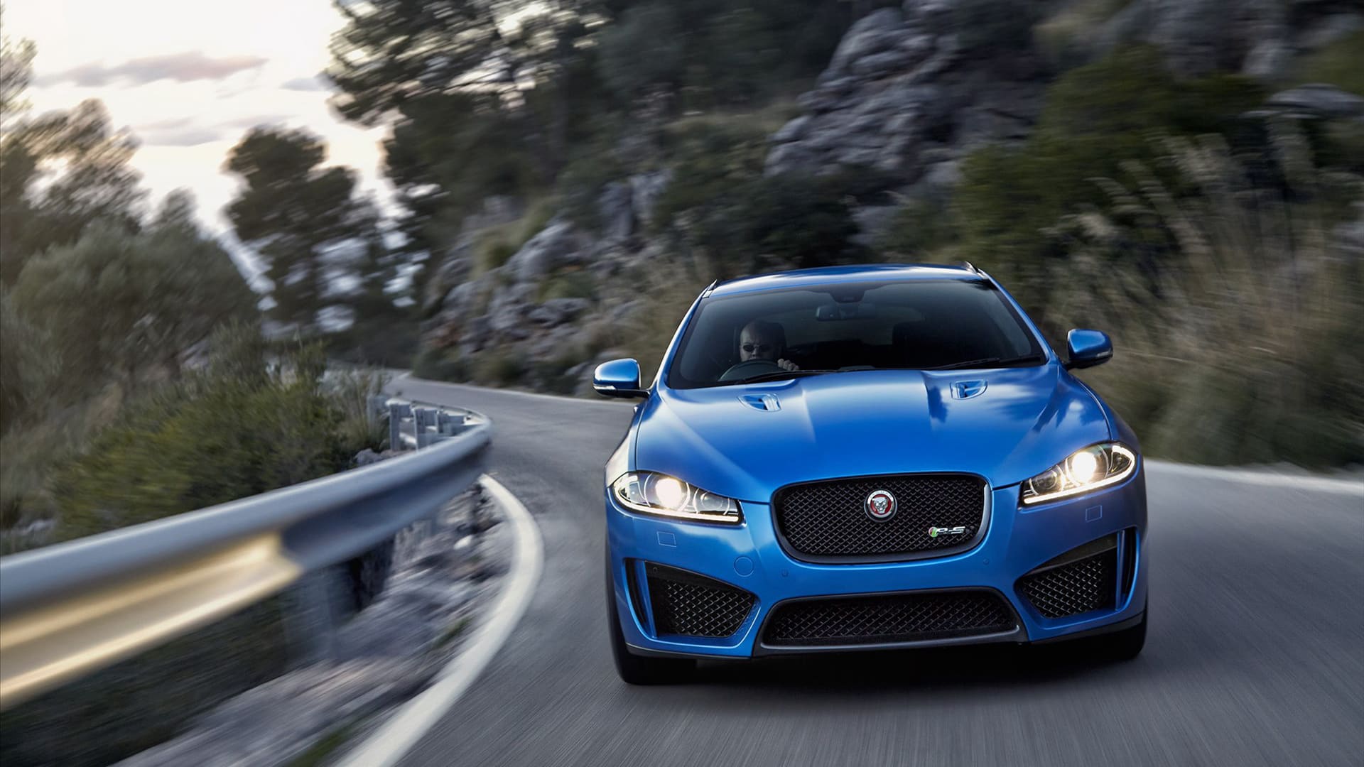 2015款捷豹 XFR-S Sportbrake高清壁纸（1）