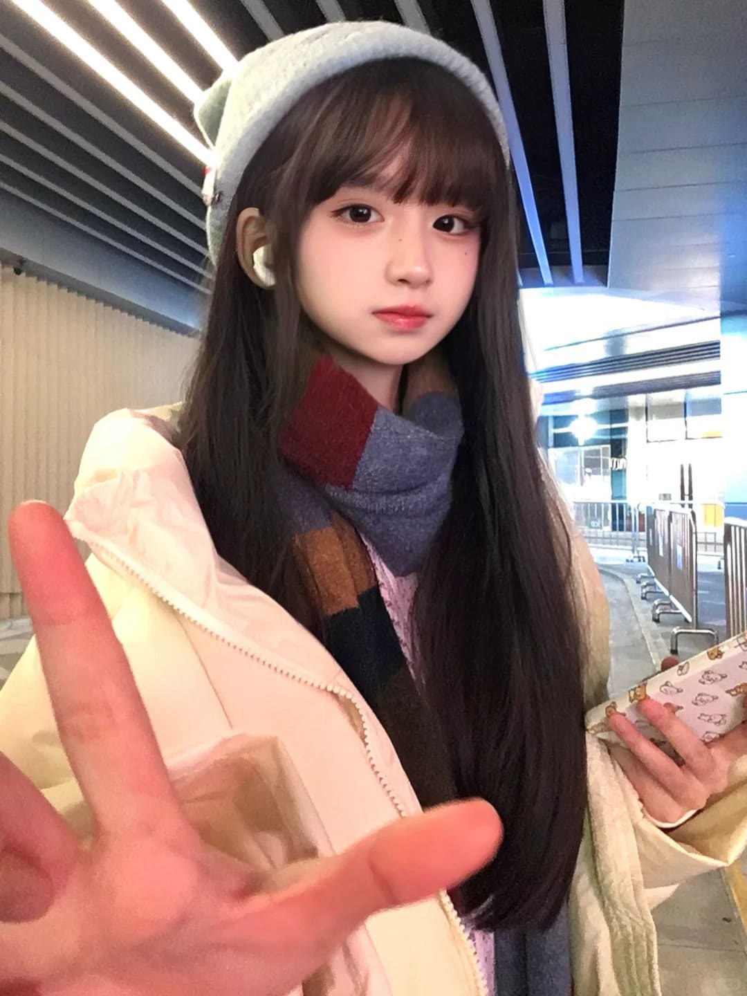 小可：黑长直乖乖的（1）