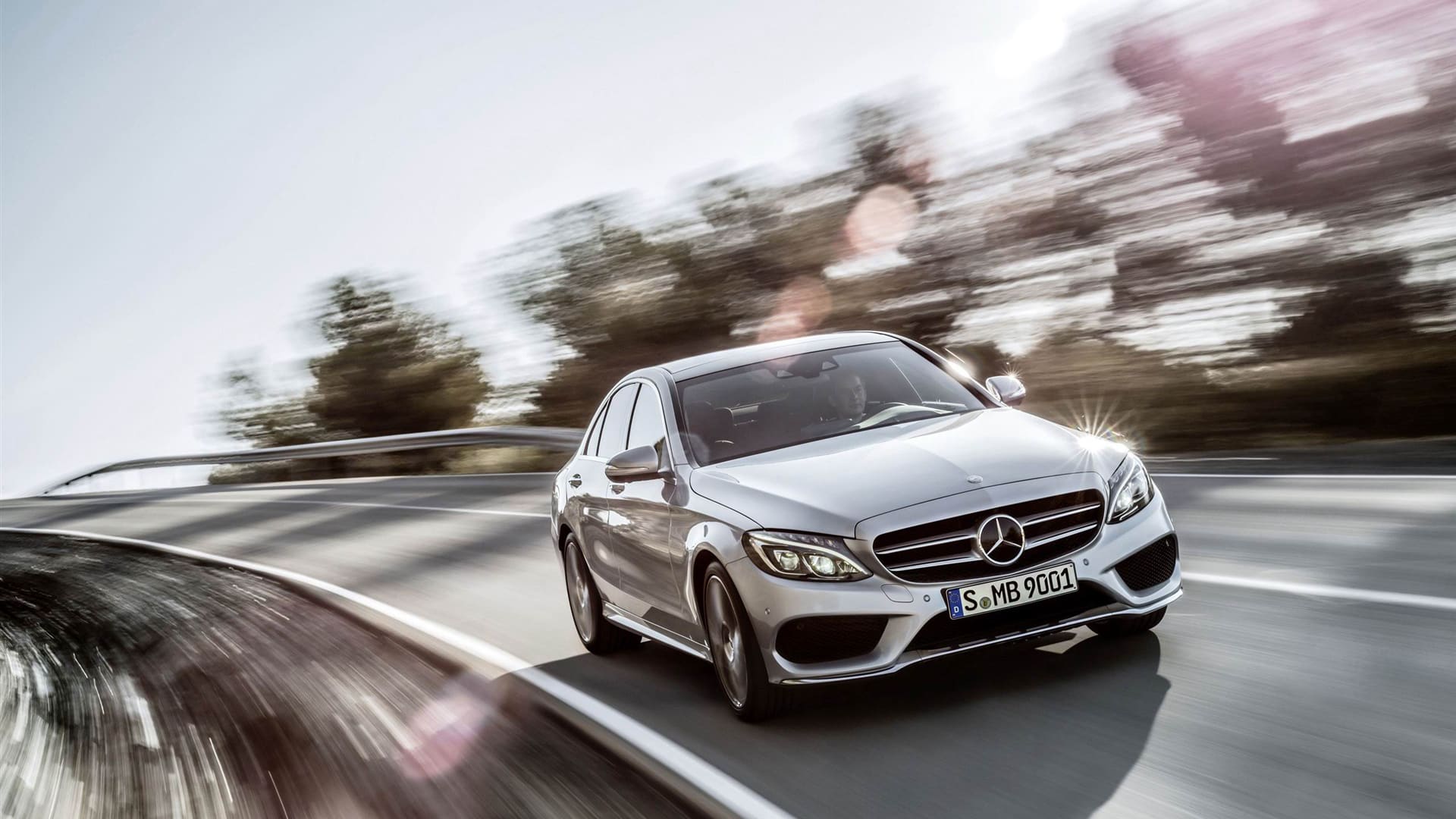 2015奔驰C级轿车桌面壁纸（3）