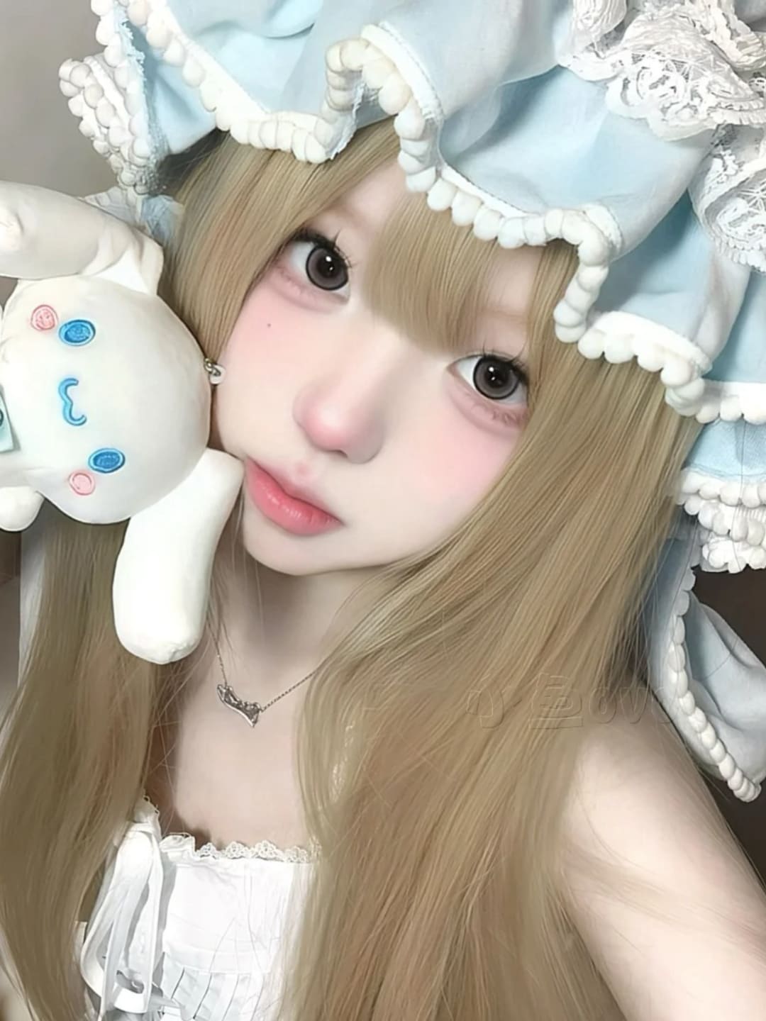小鱼ovo：GLAM UP琥珀光