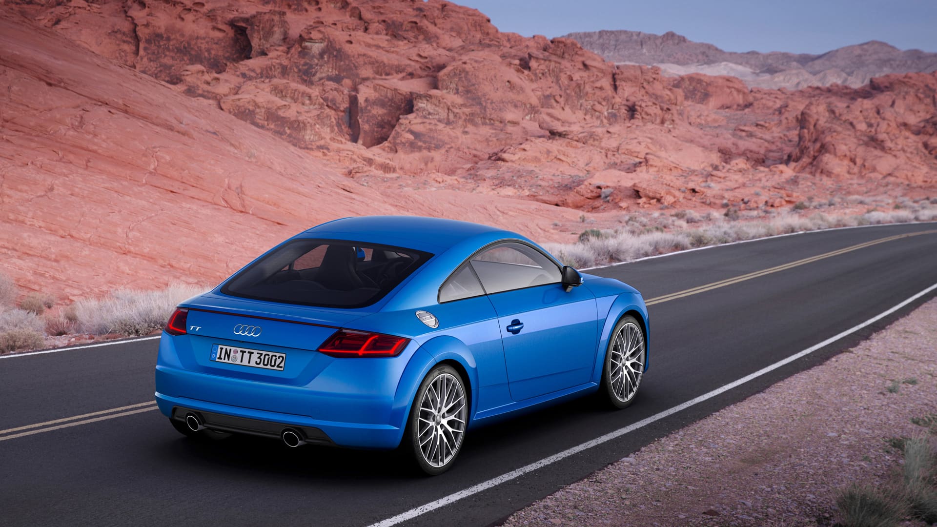 2015新款奥迪双门跑车汽车素材电脑桌面壁纸（3）