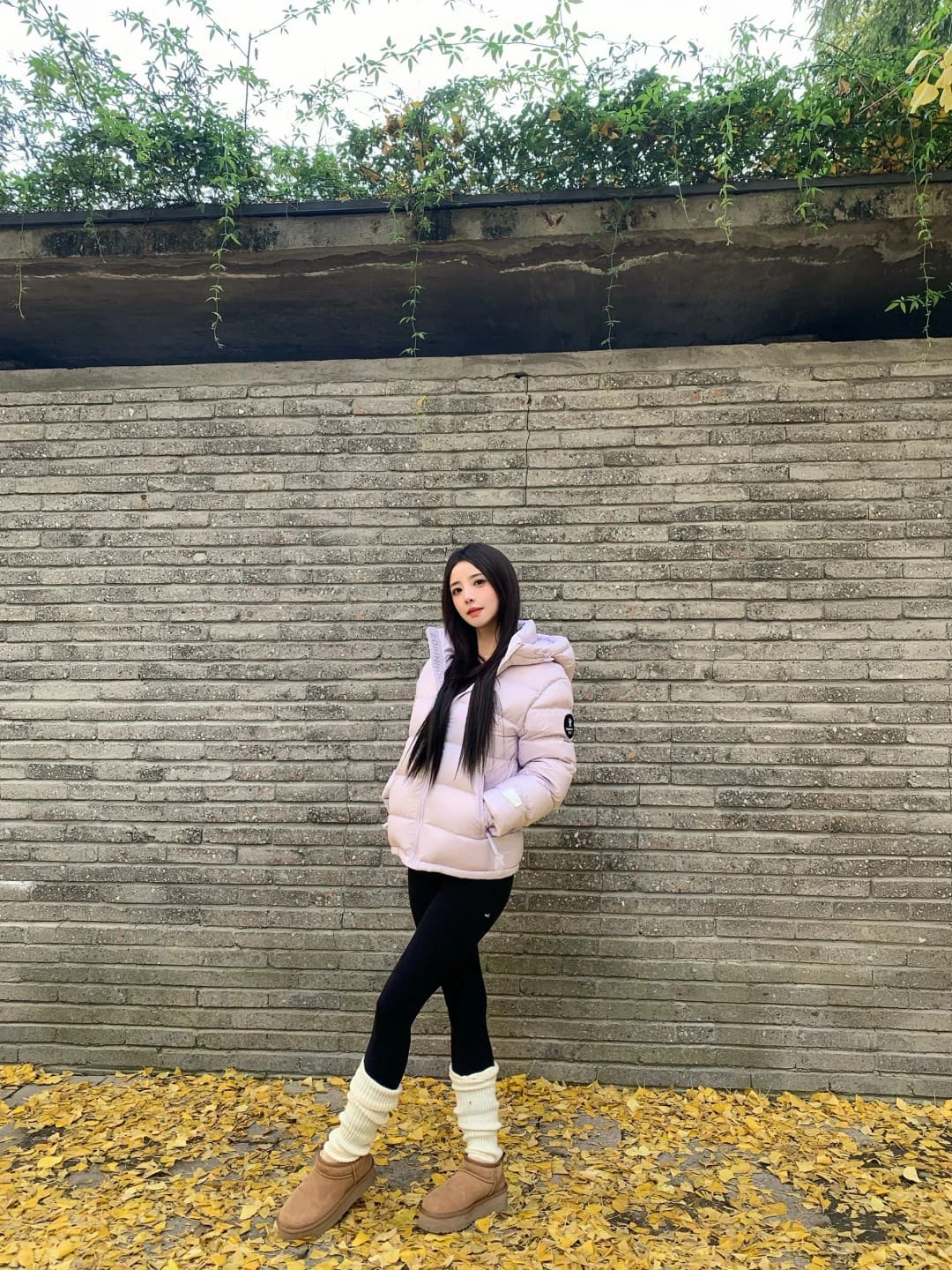 安吉拉鹿：也是穿上了杨超越同款紫钻限定款羽绒服 （1）