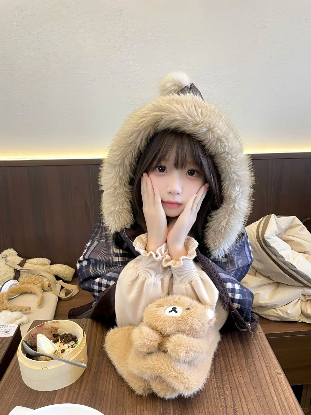 ovocatt：萌萌的轻松熊围巾