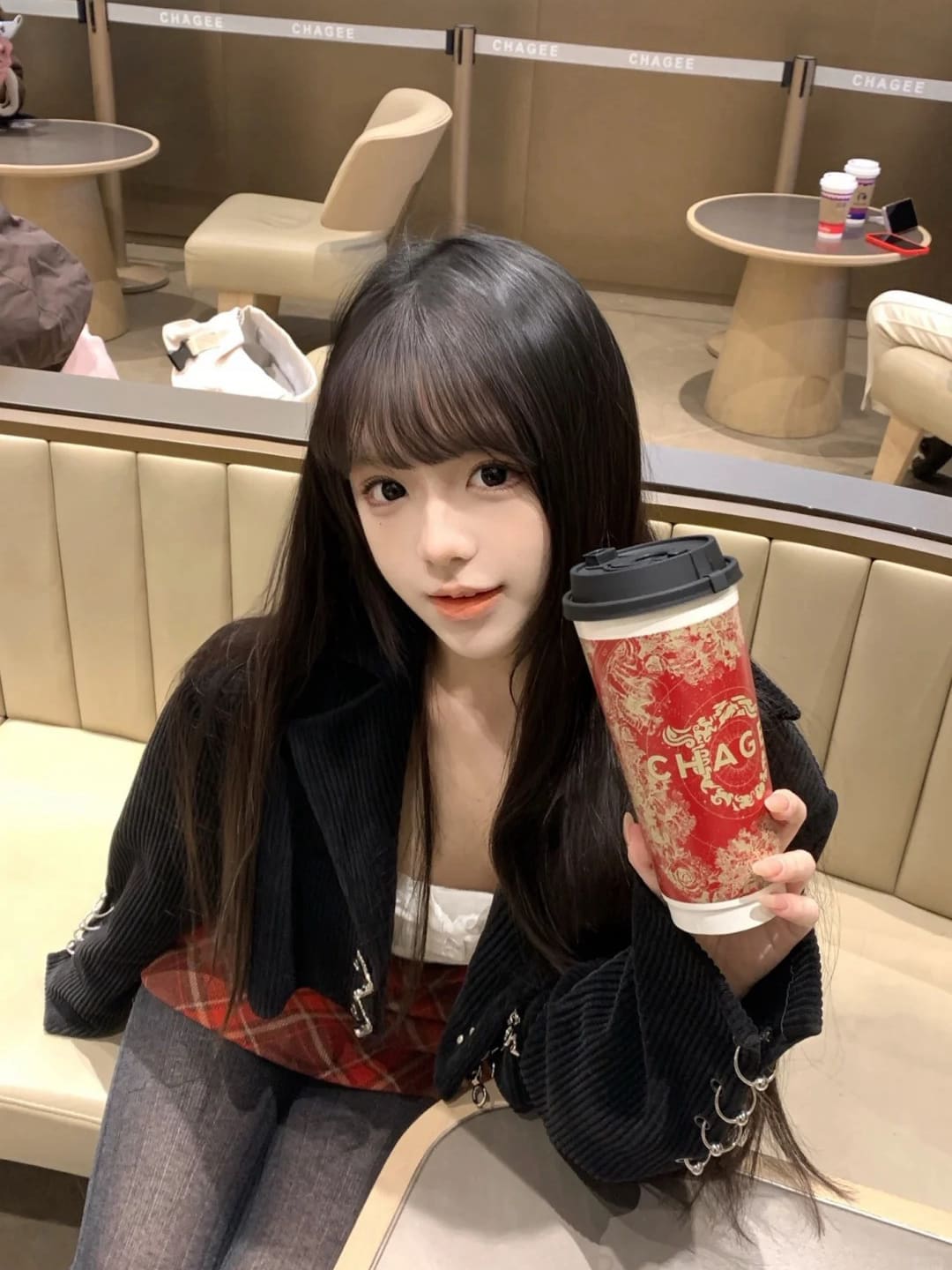 Ooba-：毛绒绒的chagee（1）