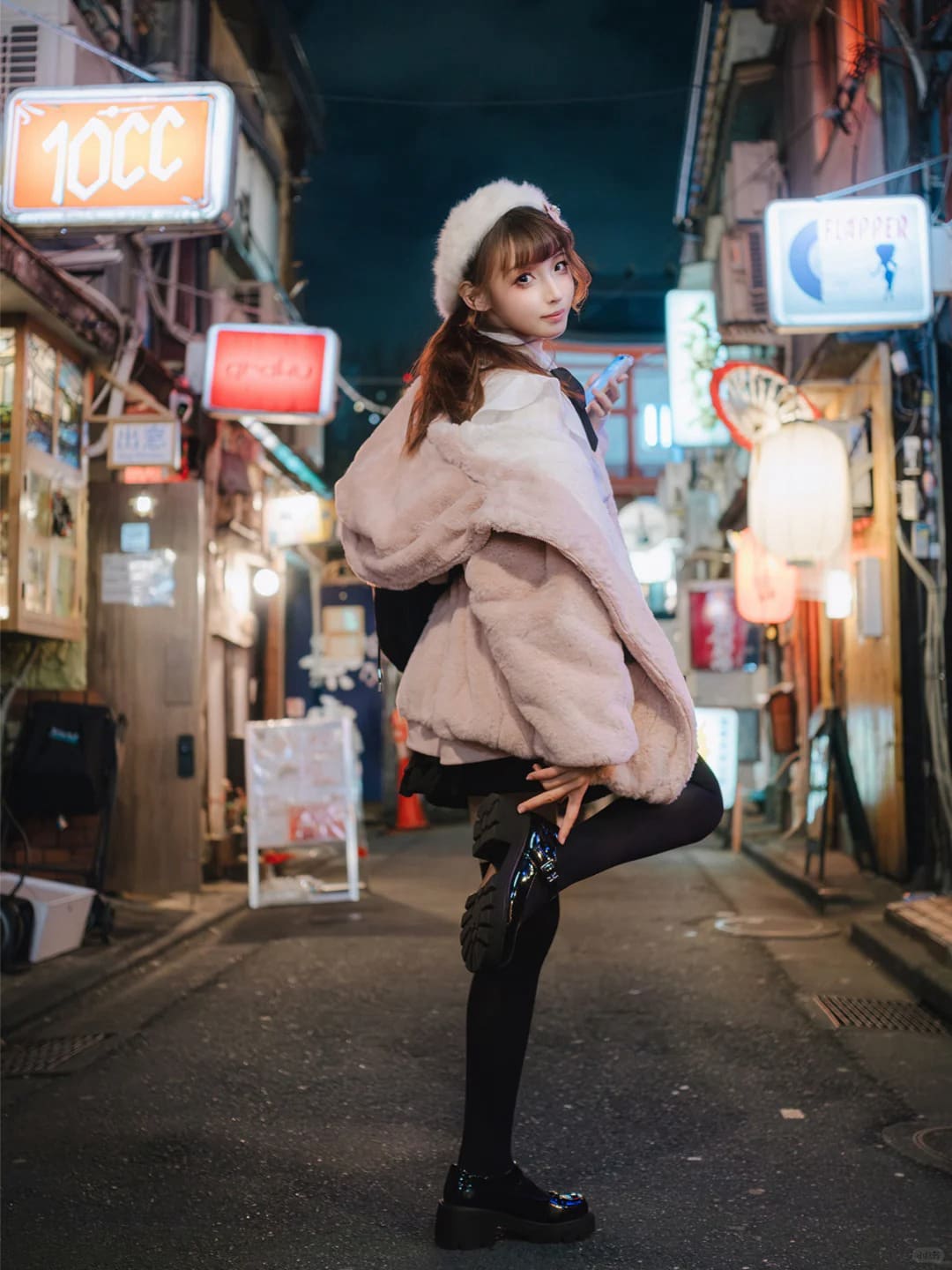 HIRO_午饭饭：Golden Gai Shinjuku（1）