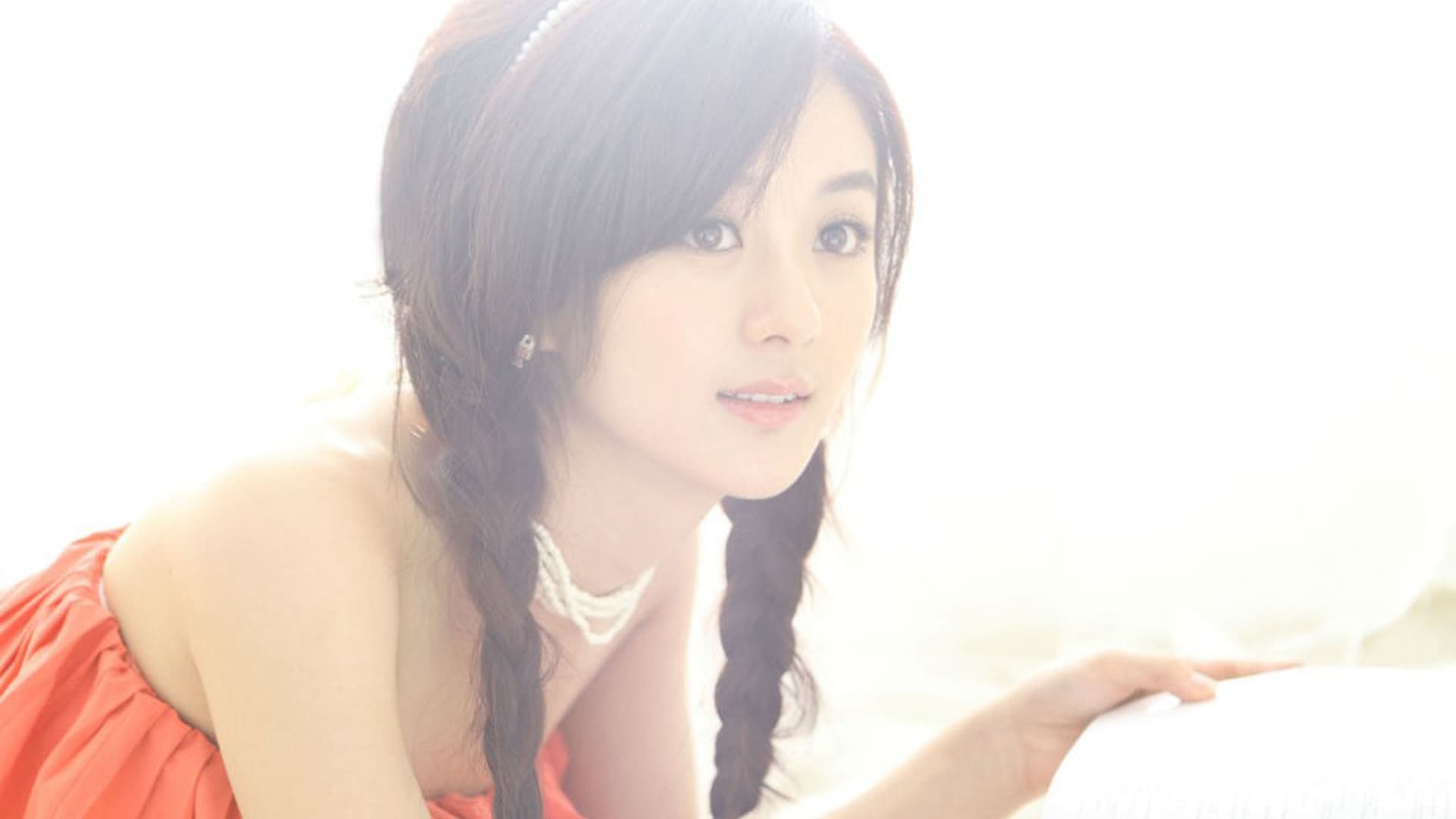 可爱甜美女星赵丽颖杉杉来吃唯美写真桌面壁纸（2）