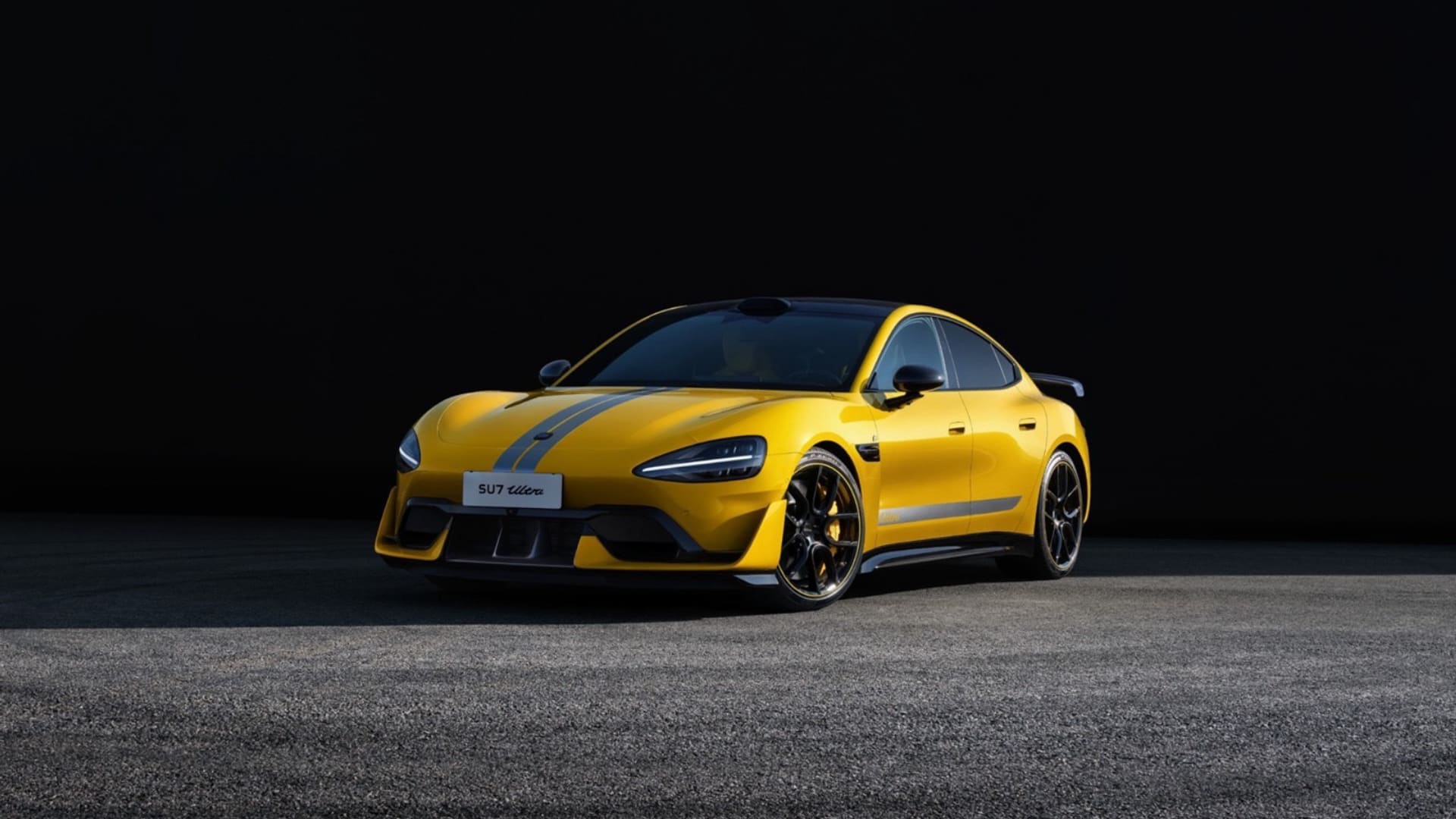 小米SU7 Ultra实拍高清大图壁纸（2）